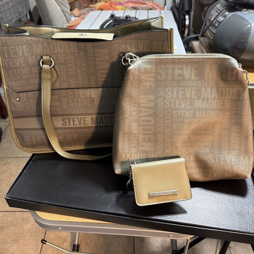 Steve Madden Olive GreenLogo Shoulder Bag, Crossbody and Wallet Set New W/O Tags